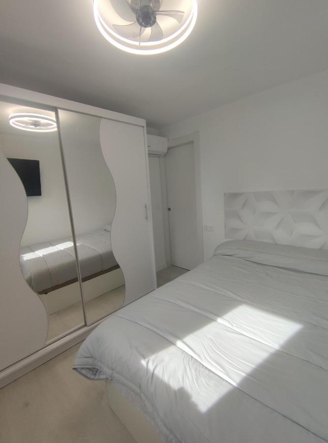 Luxury Apartment With Best Views Benidorm Luaran gambar